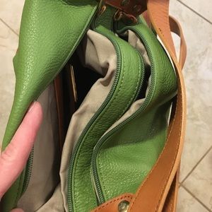 Valentina Bags - Green Crossbody Bag! Valentina Bags - Green Crossbody Bag!